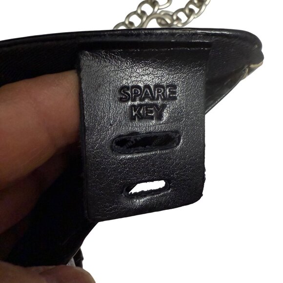 Biker Trifold Black Leather Wallet With Chain & Skull Design - Picture 7 of 9